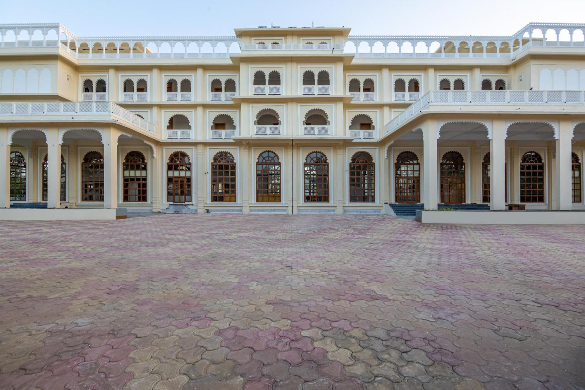 Sterling Aravalli Udaipur Eksteriør billede