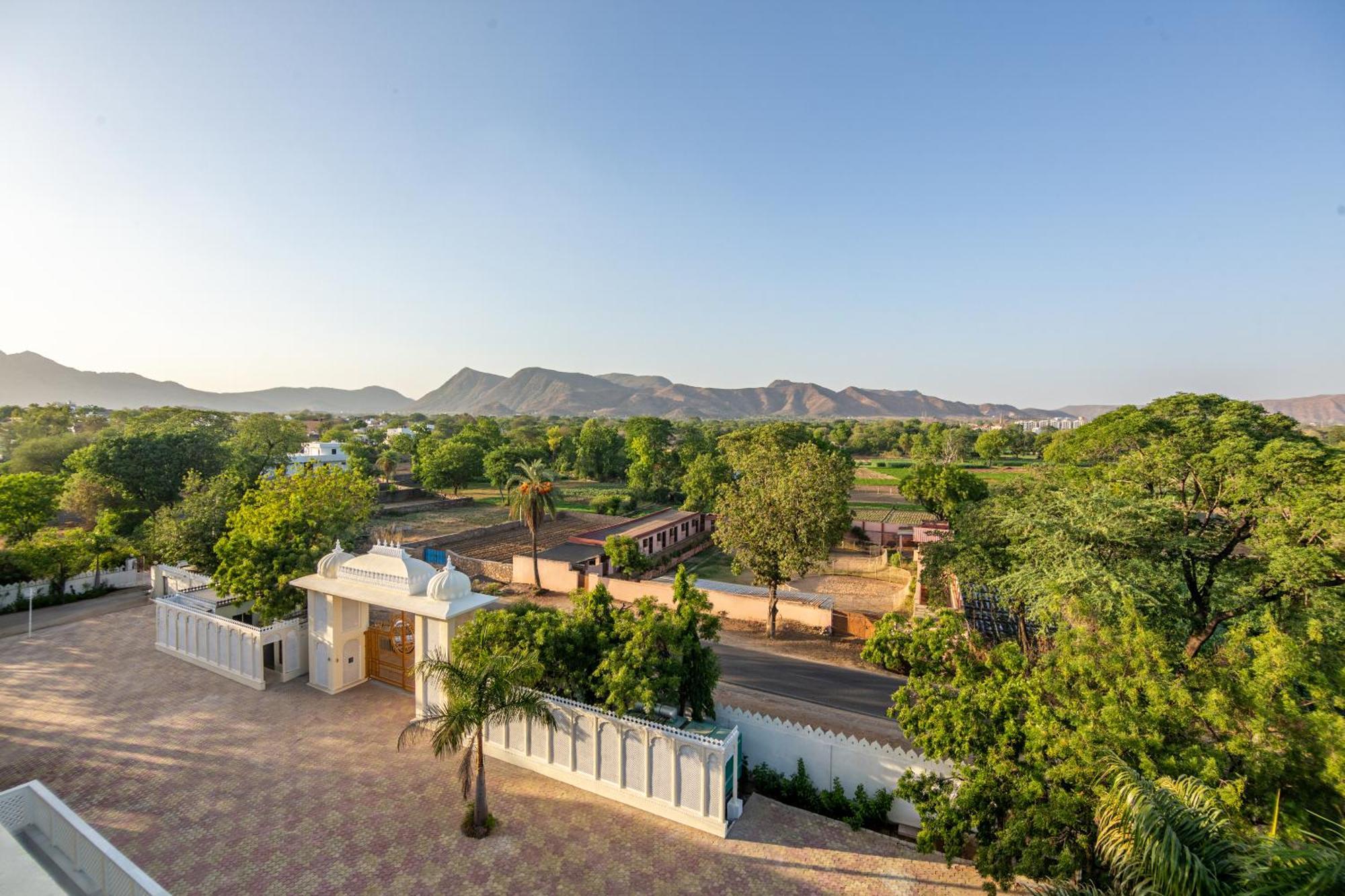 Sterling Aravalli Udaipur Eksteriør billede